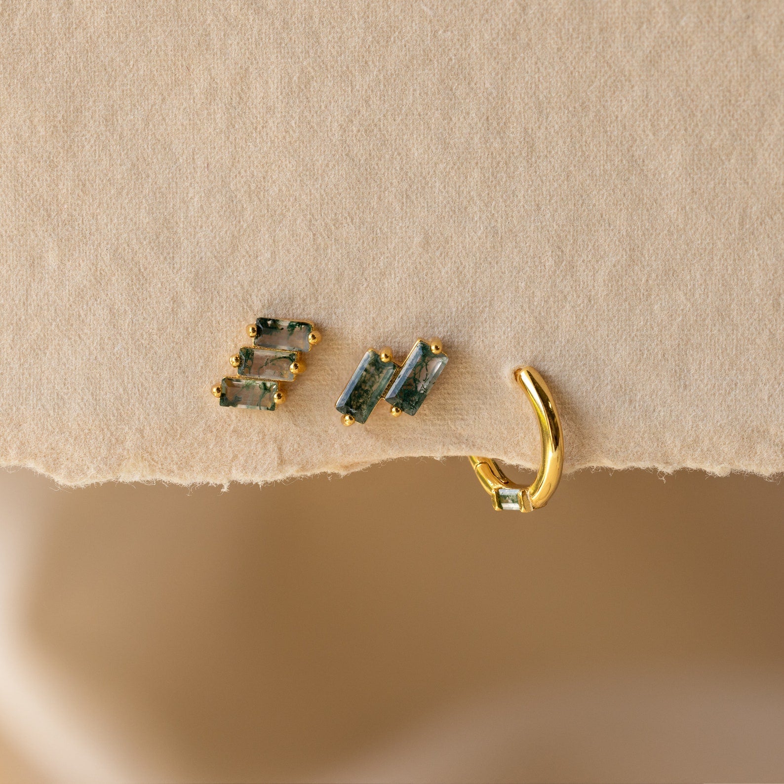 Eternal Elegance: Agate Cartilage Earrings Set 18K Gold